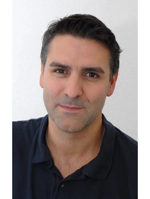 Dr. med. Valentin Balau, FEBO